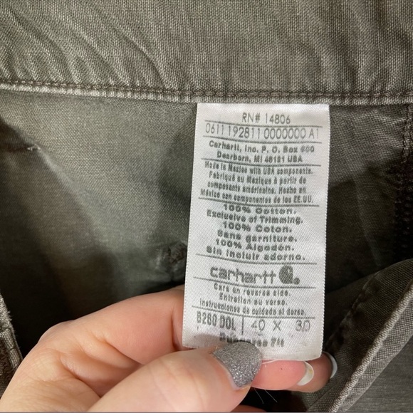 Carhartt Cargo Shorts, Size 40, Dungaree Fit. Good used condition! - Picture 4 of 6